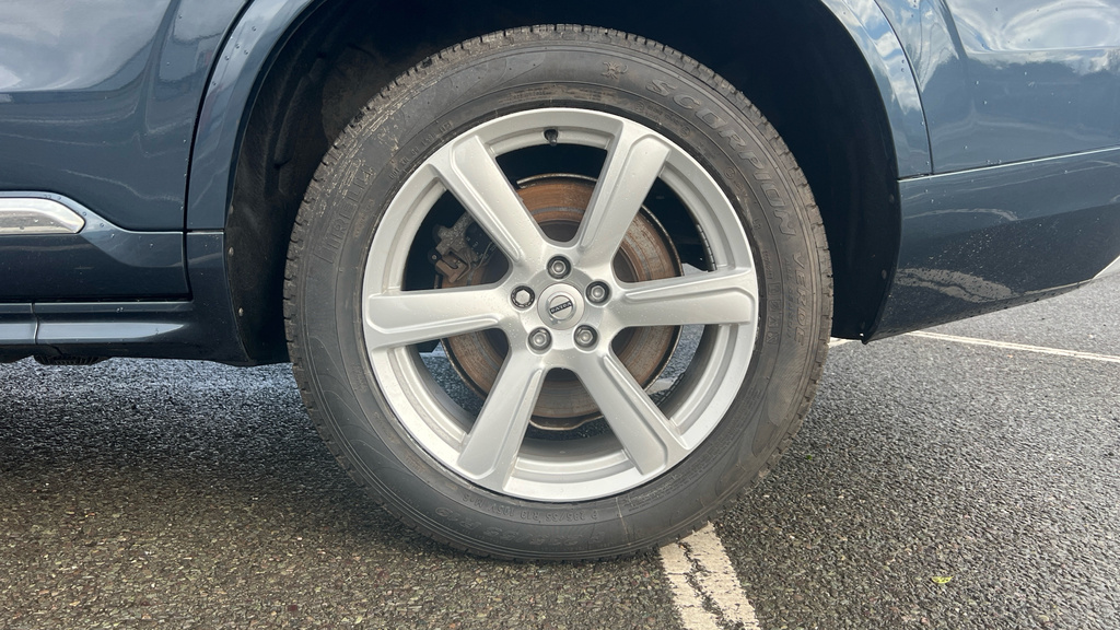 Volvo XC90 2.0 B5p Plus Dark Awd Geartronic Blue #20
