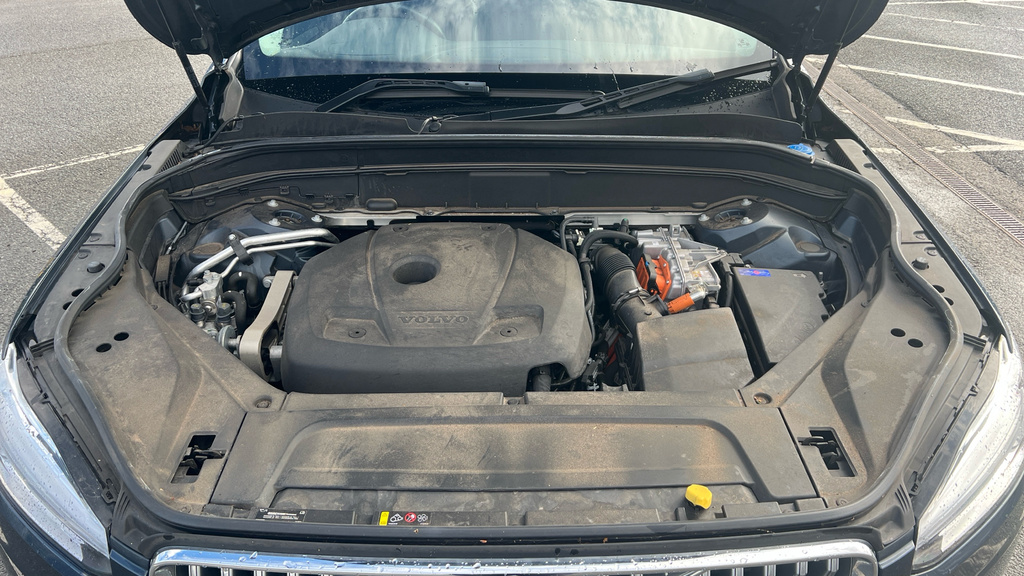 Volvo XC90 2.0 B5p Plus Dark Awd Geartronic Blue #16