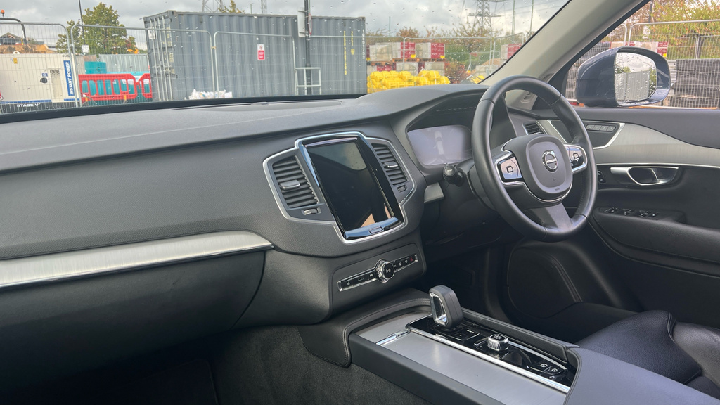 Volvo XC90 2.0 B5p Plus Dark Awd Geartronic Blue #10