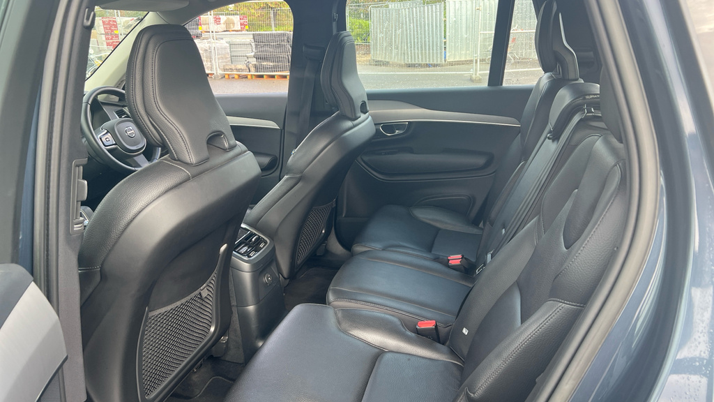 Volvo XC90 2.0 B5p Plus Dark Awd Geartronic Blue #14