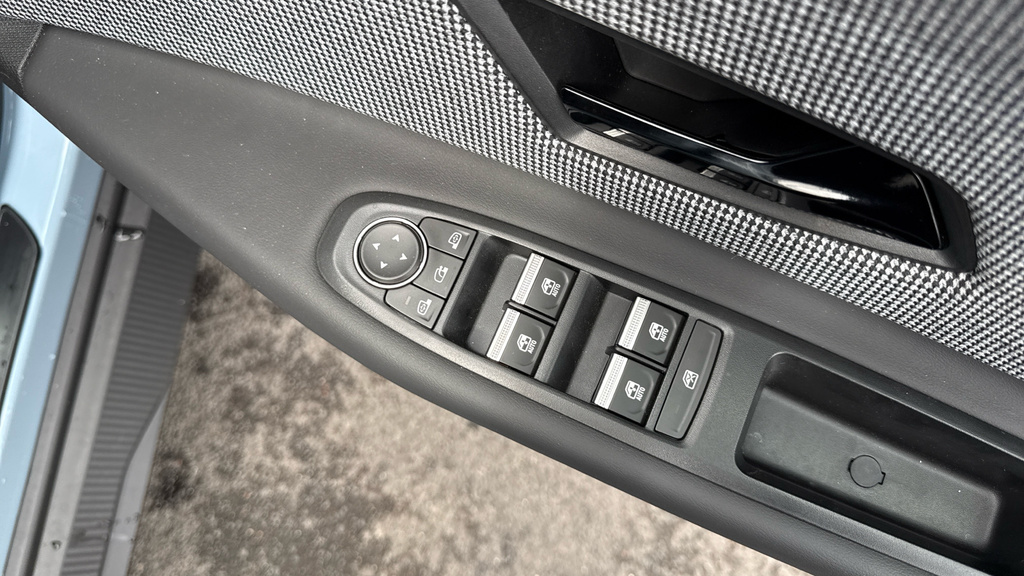 Renault 4 E-Tech Comfort Range 52Kwh Iconic Black #3
