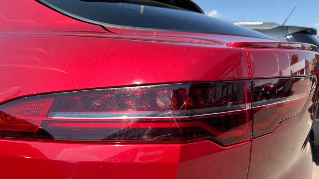 Jaguar I-Pace I-pace R-dynamic S Red #39