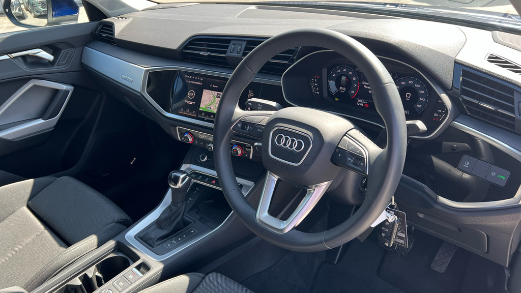 Audi Q3 Black Edition 35 Tfsi 150 Ps S Tronic Black #9