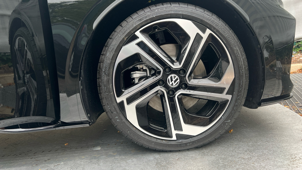 Volkswagen ID.3 Pro Black #17