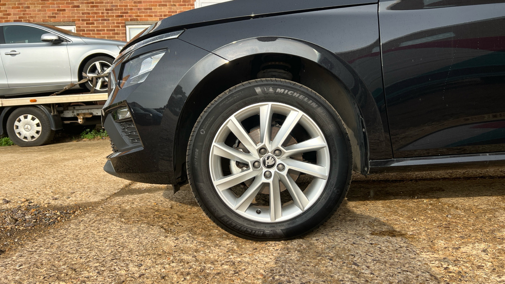 Skoda Kamiq Skoda Kamiq Monte Carlo 1.5 Tsi 150 Ps Dsg Black #22