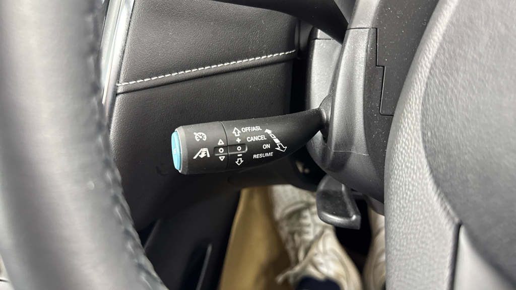 MG MG5 Mg 5 Excite Ev Blue #24