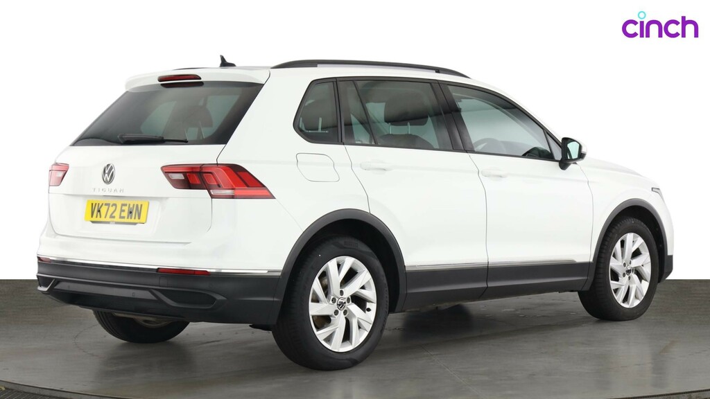 Volkswagen Tiguan 2022 Volkswagen Tiguan 1.5 Life Tsi Grey #3