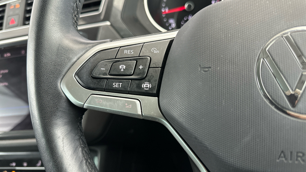 Volkswagen Tiguan 2022 Volkswagen Tiguan 1.5 Life Tsi Grey #21