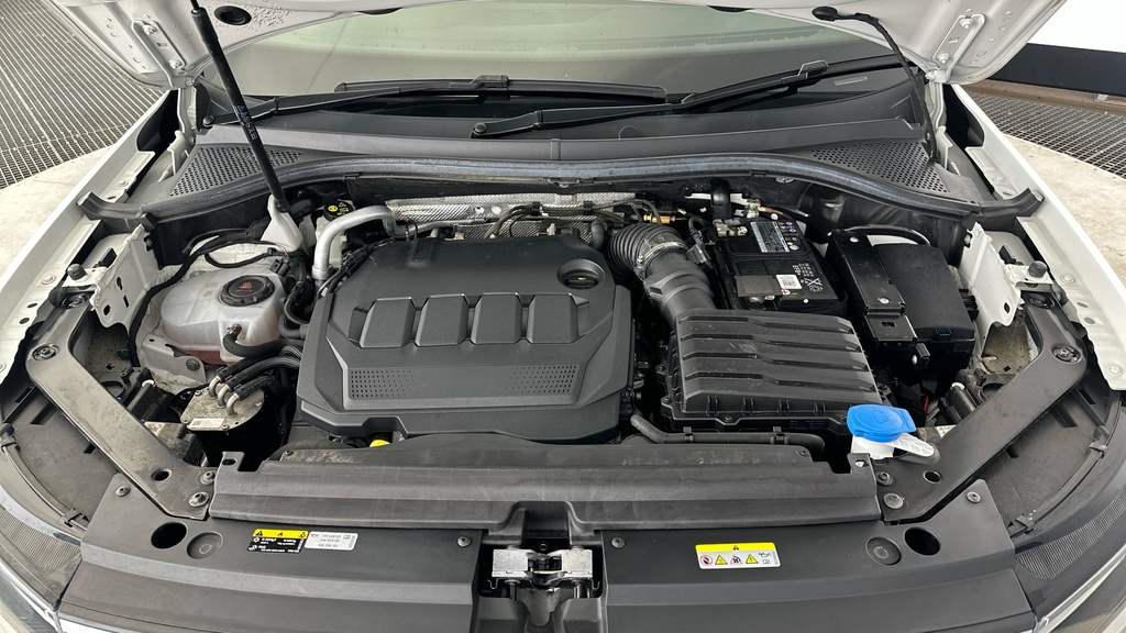 Volkswagen Tiguan 2022 Volkswagen Tiguan 1.5 Life Tsi Grey #26