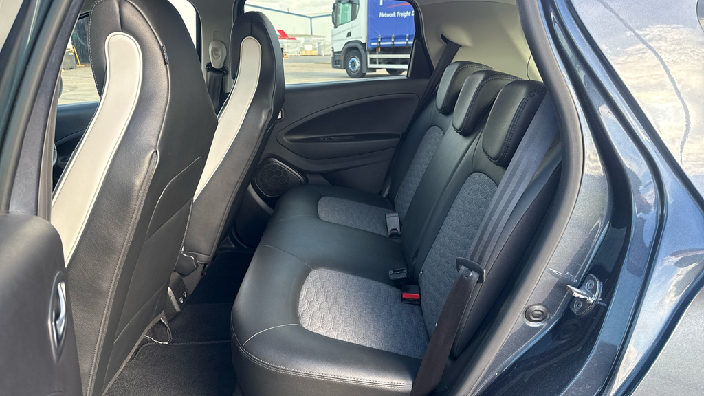 Renault Zoe R135 Ev50 52Kwh Techno Hatchback Grey #17