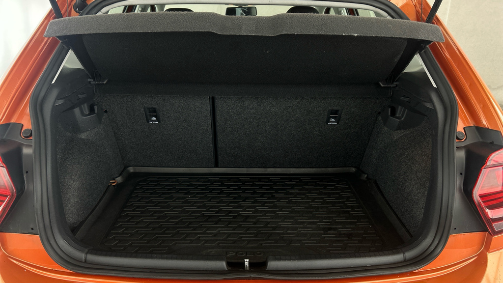 Volkswagen Polo Se Tsi Black #18
