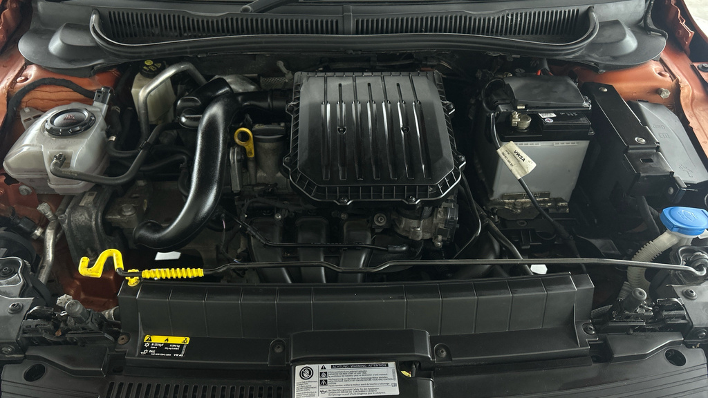 Volkswagen Polo Se Tsi Black #19