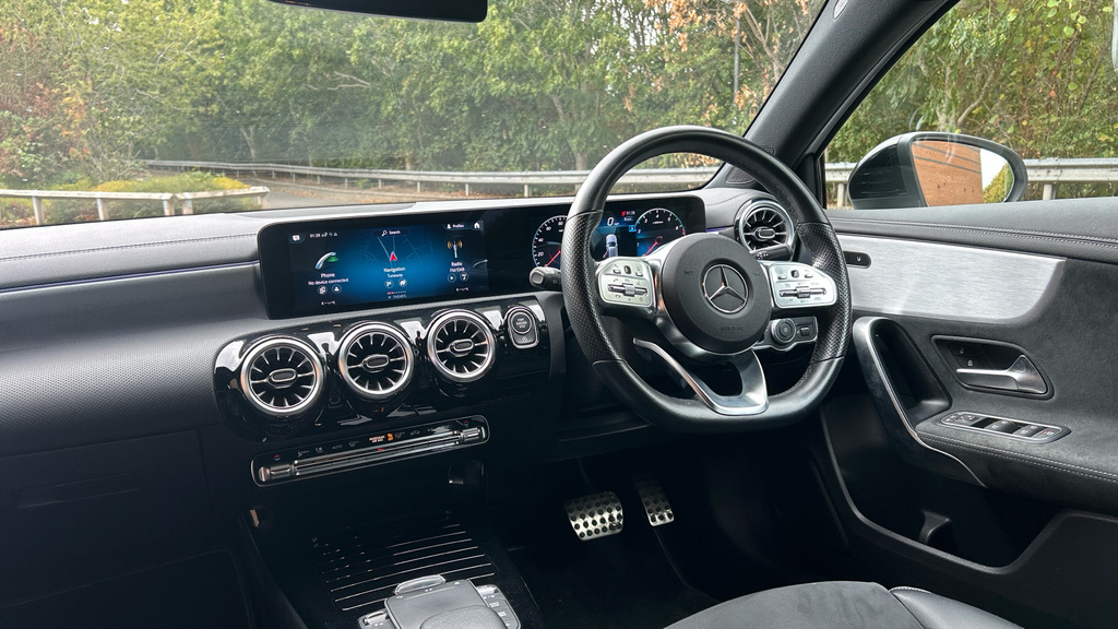 Mercedes-Benz A Class A180 Amg Line Executive Edition Blue #11