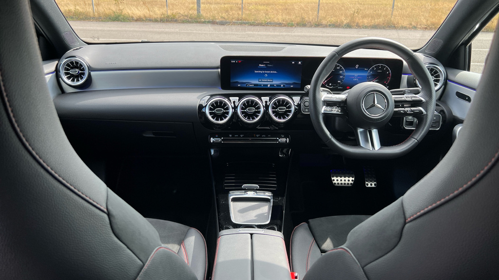 Mercedes-Benz A Class A180 Amg Line Executive Black #13