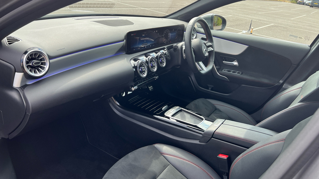 Mercedes-Benz A Class A180 Amg Line Executive Black #11