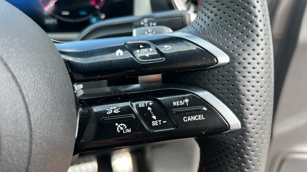 Mercedes-Benz A Class A180 Amg Line Executive Black #10