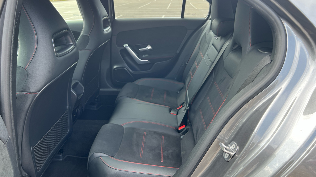Mercedes-Benz A Class A180 Amg Line Executive Black #20