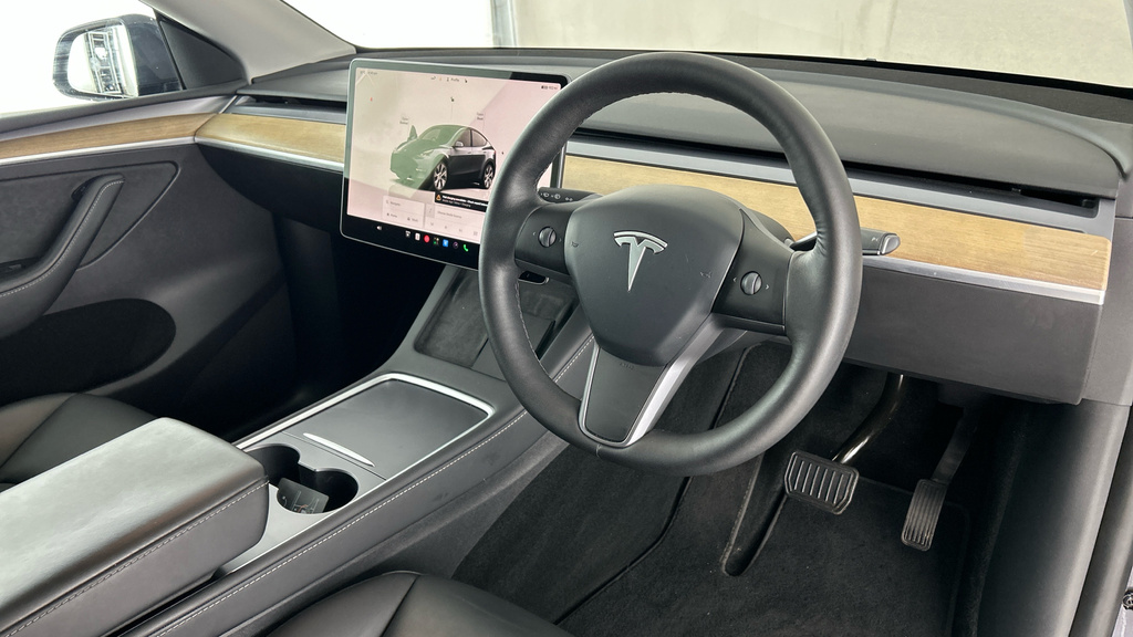 Tesla Model Y Long Range Awd Red #12