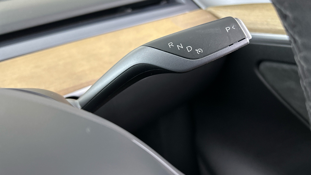 Tesla Model Y Long Range Awd Red #16