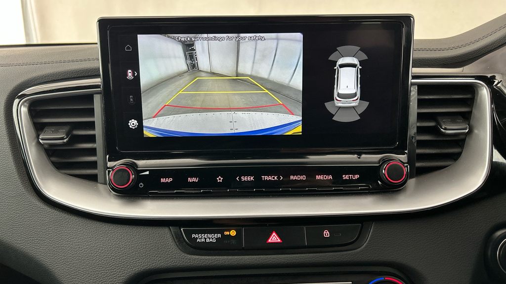 Kia Proceed Gt-line White #18