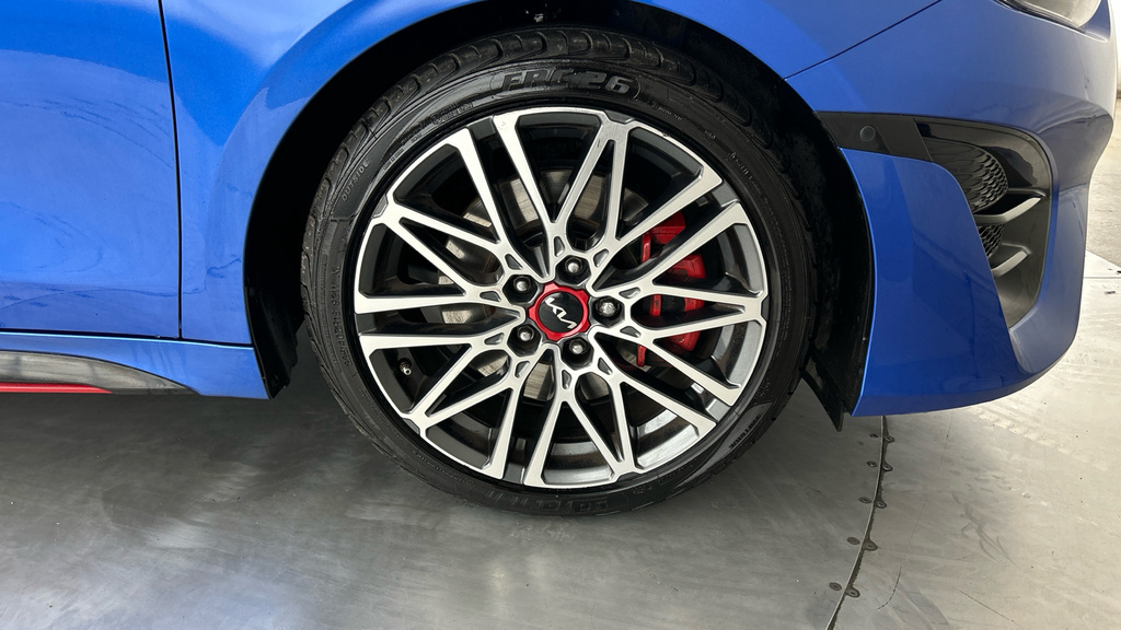 Kia Proceed Gt-line White #26