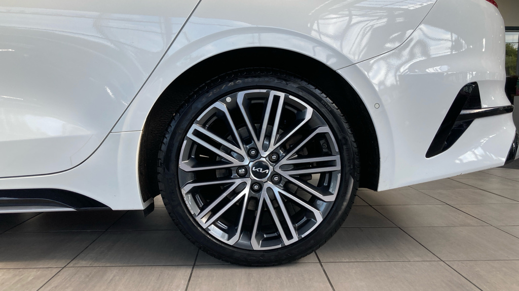 Kia Proceed Gt Line Black #18