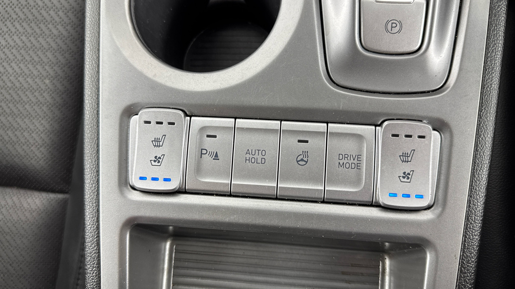 Hyundai Kona 150Kw Premium 64Kwh Parking Sensors Ca Grey #25
