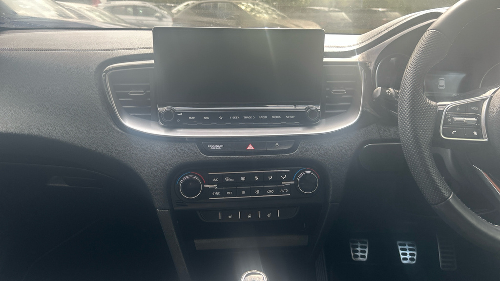 Kia Ceed 1.5T Gdi Isg 138 Gt-line Hatchback Black #21