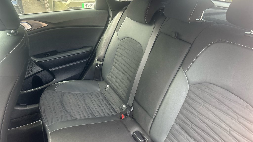 Kia Ceed 1.5T Gdi Isg 138 Gt-line Hatchback Black #23