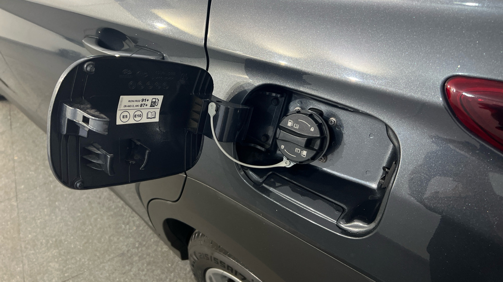 Hyundai Kona Suv Black #23