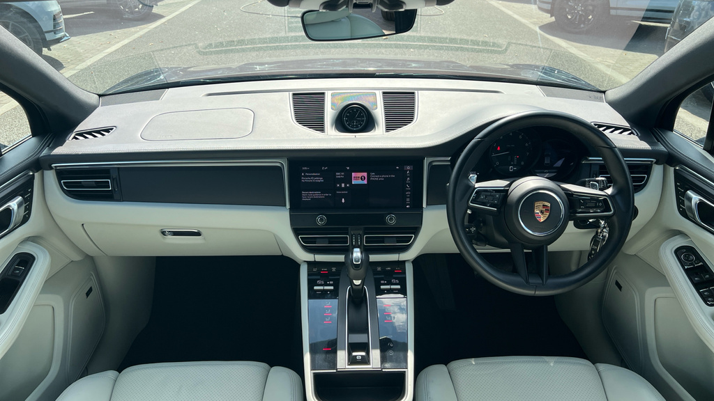 Porsche Macan Automatic  #20