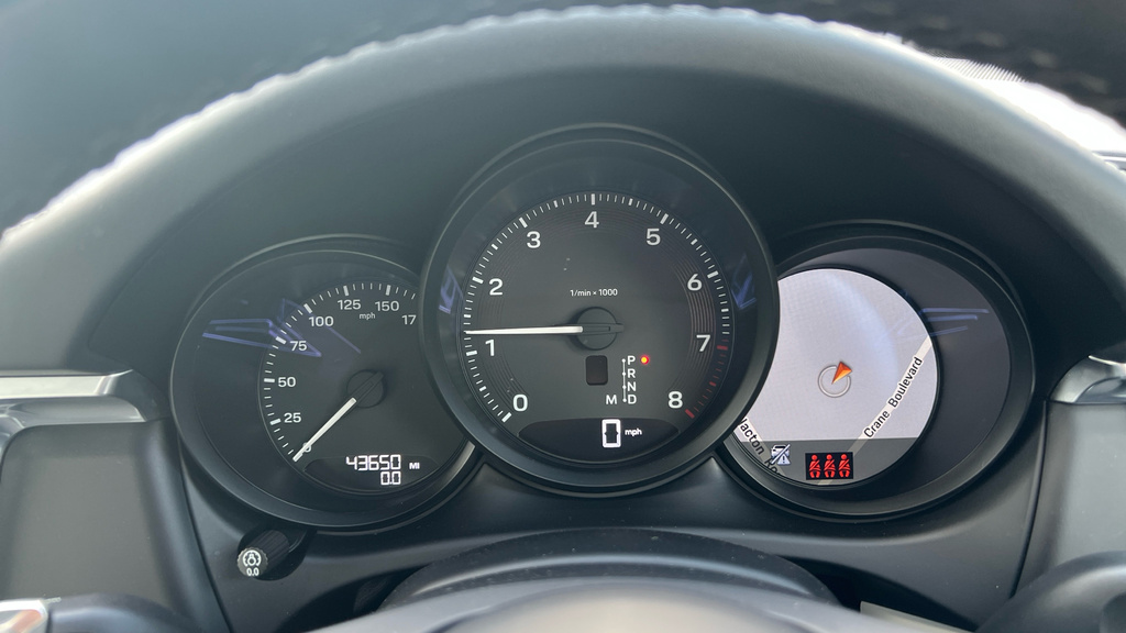Porsche Macan Automatic  #26