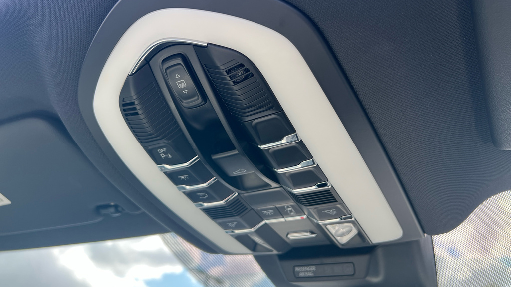 Porsche Macan Automatic  #56