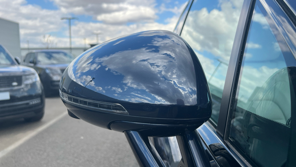 Porsche Macan Automatic  #48