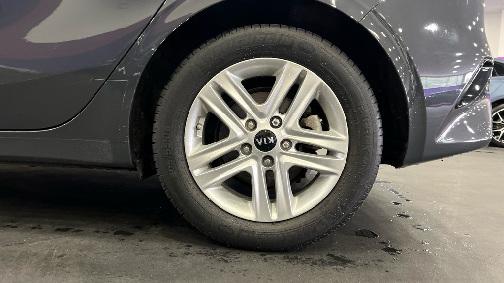 Kia Ceed  Blue #24