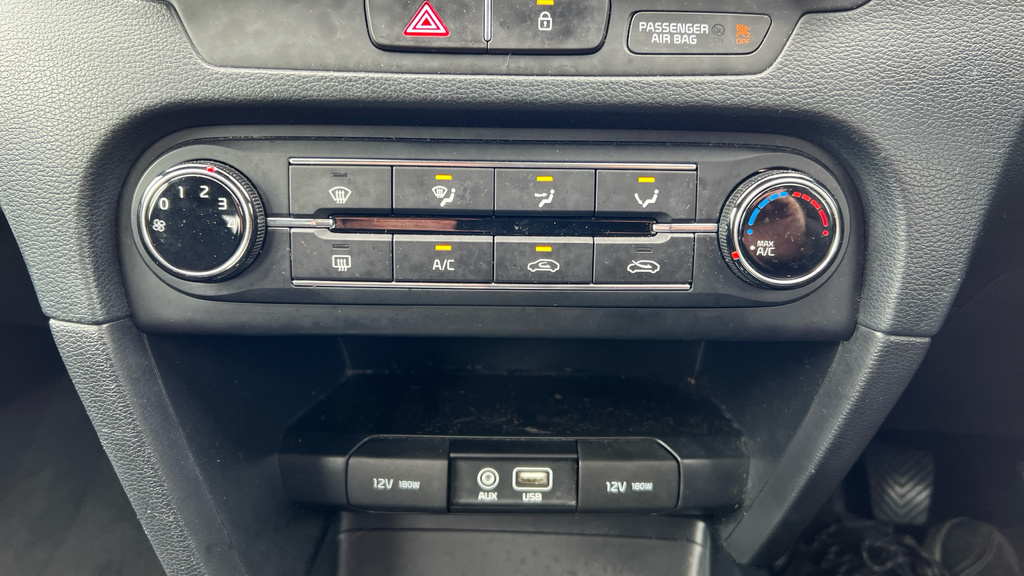 Kia Ceed  Blue #16