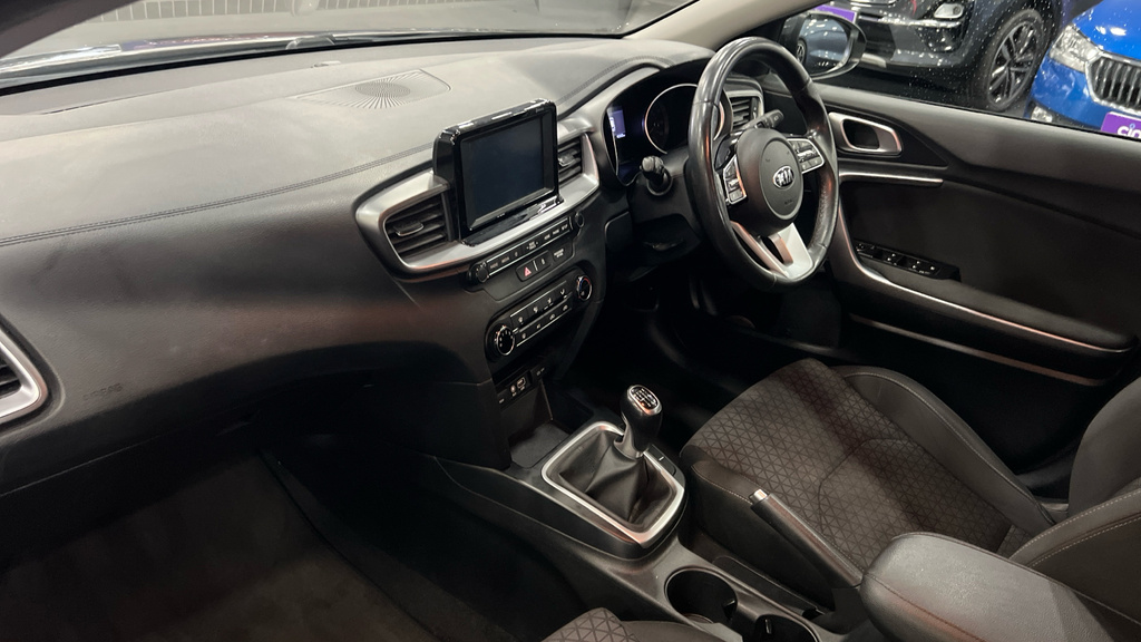 Kia Ceed  Blue #10