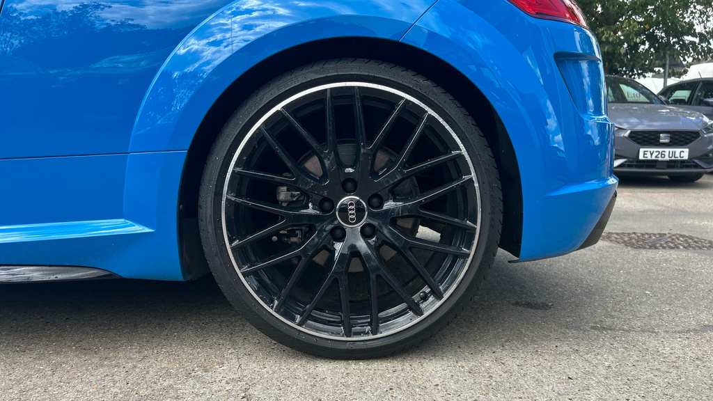 Audi TT Launch Edition Grey #24