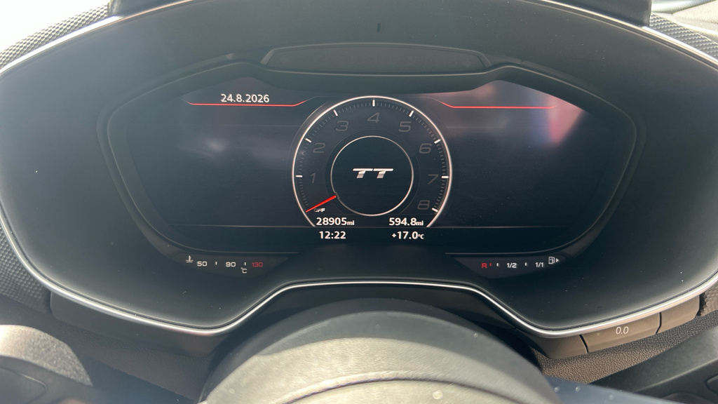 Audi TT Launch Edition Grey #19