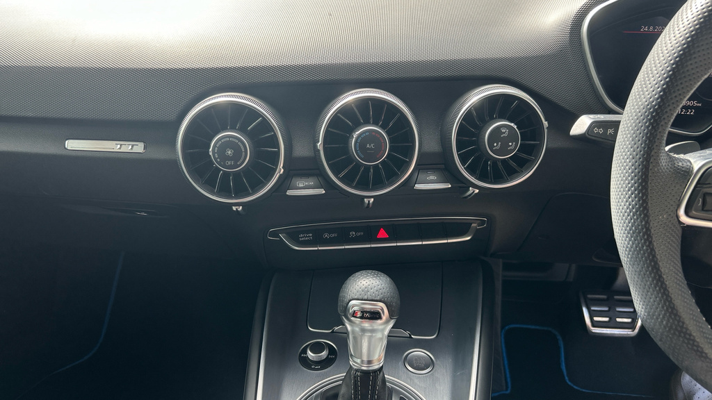 Audi TT Launch Edition Grey #18