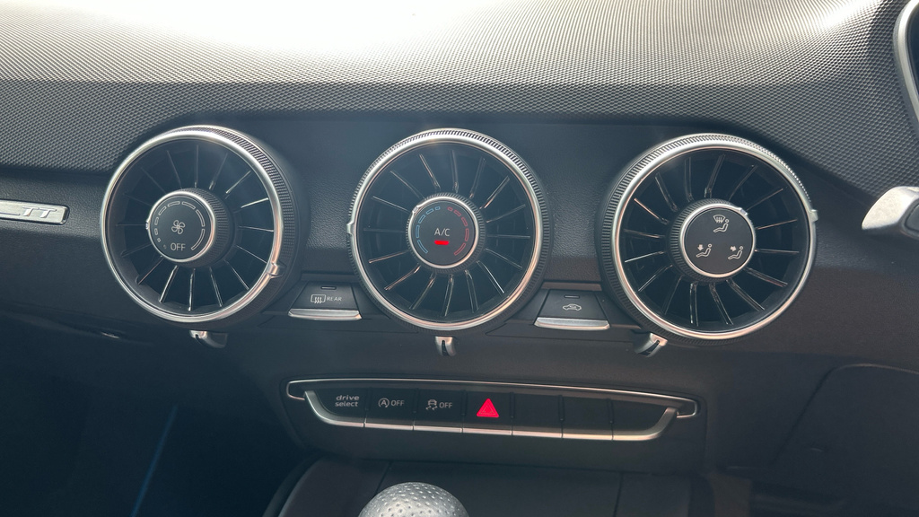 Audi TT Launch Edition Grey #12