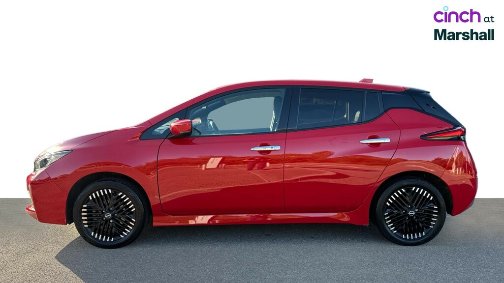 Nissan Leaf 110Kw N-connecta 39Kwh Black #6