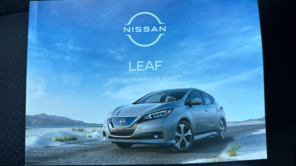 Nissan Leaf 110Kw N-connecta 39Kwh Black #25