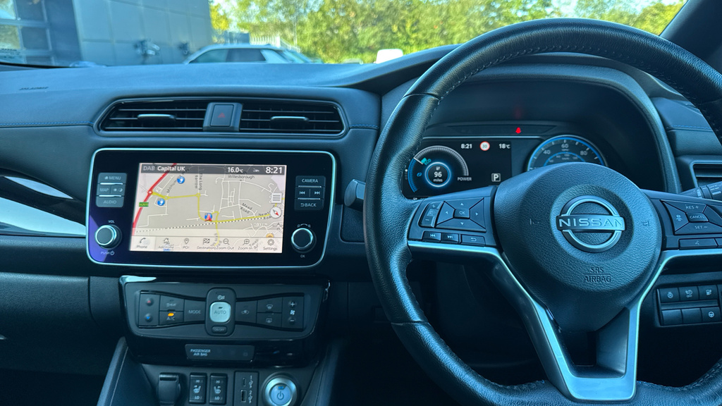Nissan Leaf 110Kw N-connecta 39Kwh Black #12