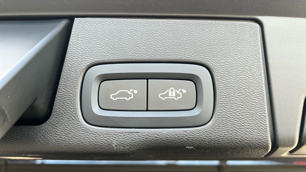Volvo XC60 Suv Silver #36