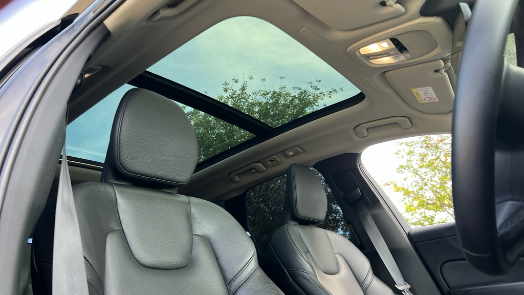 Volvo XC60 Suv Silver #35