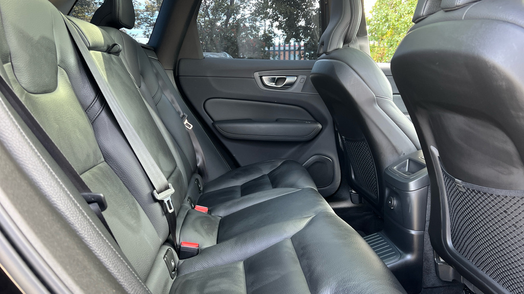 Volvo XC60 Suv Silver #24