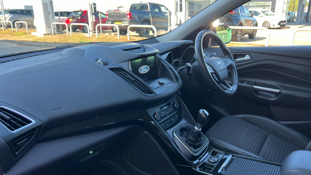Ford Kuga  Black #20