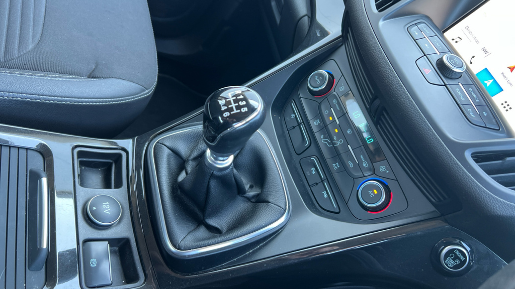 Ford Kuga  Black #36