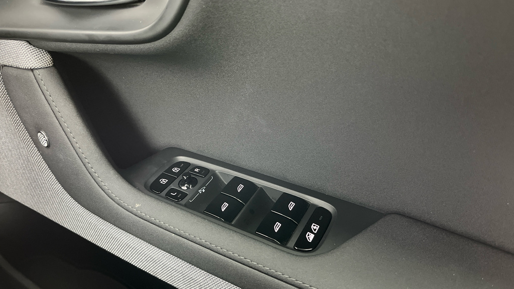 Polestar 2 Long Range Plus Performance Black #19